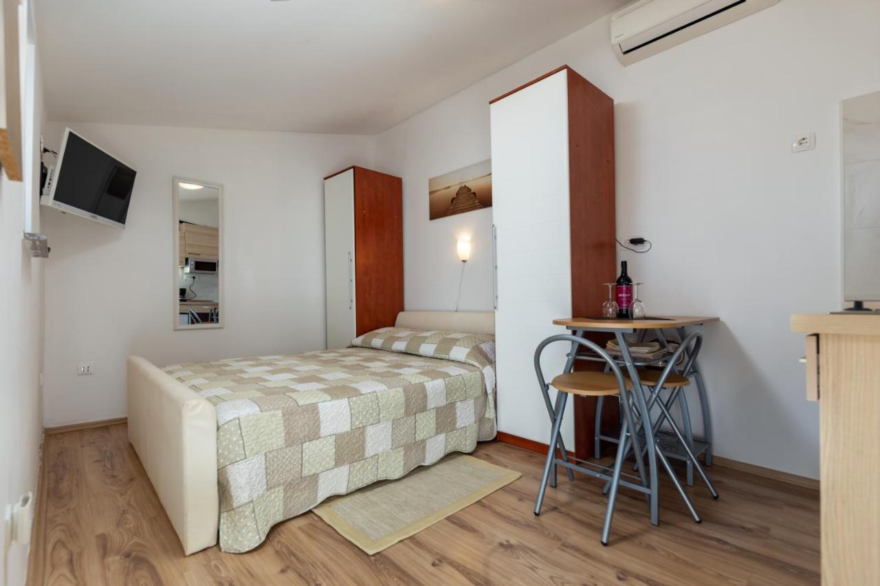 Apartments Elita Rovinj Ngoại thất bức ảnh